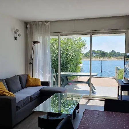 Apartment Marina La Plagette Rdc Appontement Xl Parking Le Grau-du-Roi